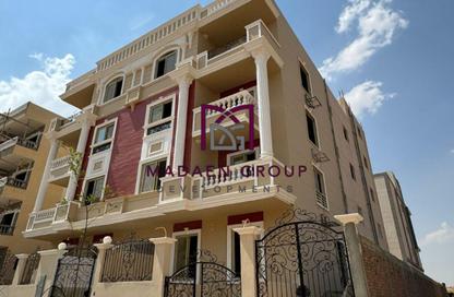 Apartment - 3 Bedrooms - 3 Bathrooms for sale in Beit Alwatan - 6 October Compounds - 6 October City - Giza