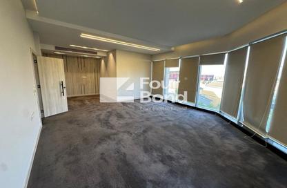 Office Space - Studio - 2 Bathrooms for rent in V90 - North Teseen St. - The 5th Settlement - New Cairo City - Cairo