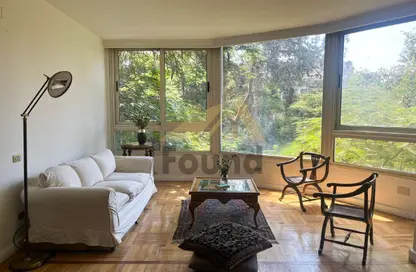 شقة - 3 غرف نوم - 2 حمامات للايجار في شارع محمد انيس - الزمالك - القاهرة