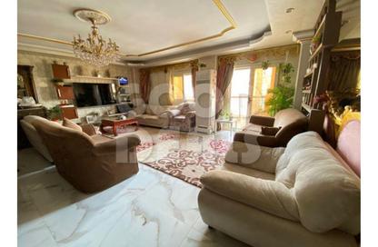 Apartment - 4 Bedrooms - 4 Bathrooms for sale in 26th Of July Corridor - Mohandessin - Giza