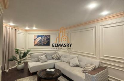 شقة - 3 غرف نوم - 2 حمامات للايجار في شارع عبد المنعم رياض - المهندسين - الجيزة