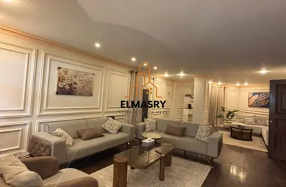 شقة - 3 غرف نوم - 2 حمامات للايجار في شارع عبد المنعم رياض - المهندسين - الجيزة