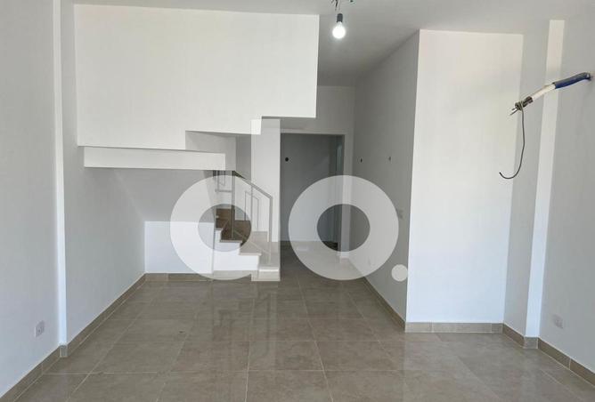 87211632 - Property Image 3