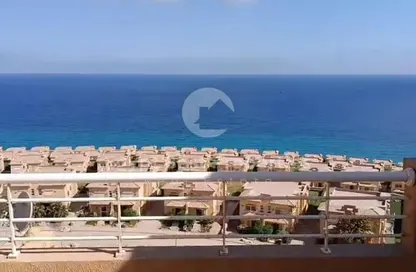 Chalet - 2 Bedrooms - 2 Bathrooms for sale in Telal Al Sokhna - Al Ain Al Sokhna - Suez