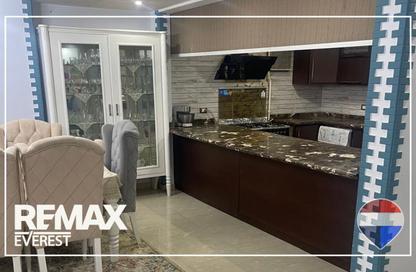 Apartment - 3 Bedrooms - 2 Bathrooms for sale in 7th District - Sheikh Zayed City - Giza