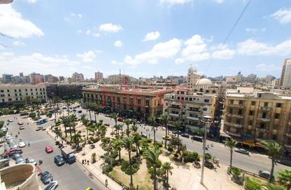 مساحات مكتبية - استوديو - 1 حمام للبيع في المنشية - حي الجمرك - الاسكندرية