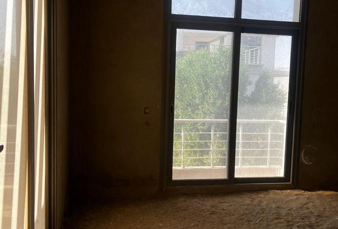 8563838 - Property Image 2