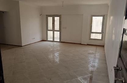 Apartment - 3 Bedrooms - 1 Bathroom for sale in Al Andalus El Gedida - Al Andalus District - New Cairo City - Cairo