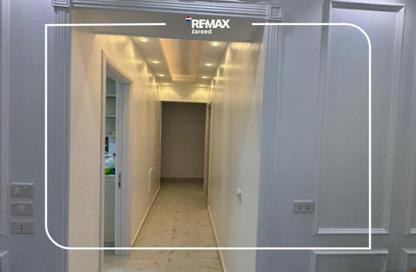 Apartment - 3 Bedrooms - 4 Bathrooms for rent in 8th District - Sheikh Zayed City - Giza