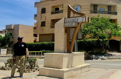 Office Space - 1 Bedroom - 2 Bathrooms for rent in North Teseen St. - The 5th Settlement - New Cairo City - Cairo