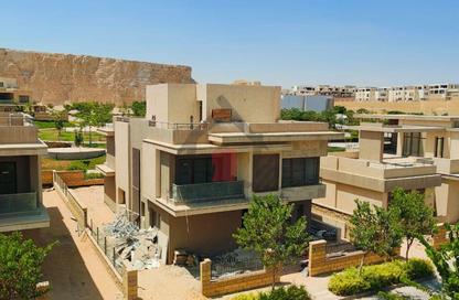 فيلا - 4 غرف نوم - 4 حمامات للبيع في بيراميدز هايتس - طريق مصر اسكندرية الصحراوي - مدينة 6 أكتوبر - الجيزة