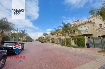 Villa - 3 Bedrooms - 3 Bathrooms for sale in Al Patio 5 East - El Patio - El Shorouk Compounds - Shorouk City - Cairo Villa - 3 Bedrooms - 3 Bathrooms for sale in Al Patio 5 East - El Patio - El Shorouk Compounds - Shorouk City - Cairo
