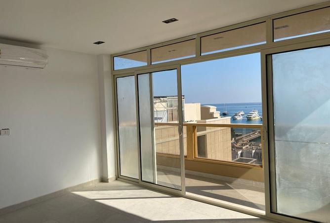 8610705 - Property Image 3