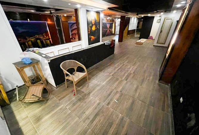 98548971 - Property Image 2