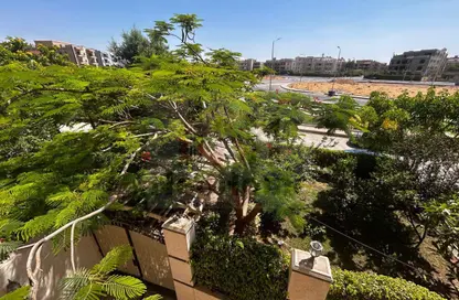 Apartment - 3 Bedrooms - 2 Bathrooms for sale in Al Shorouk Road - 1st Neighborhood - 8th District - Shorouk City - Cairo