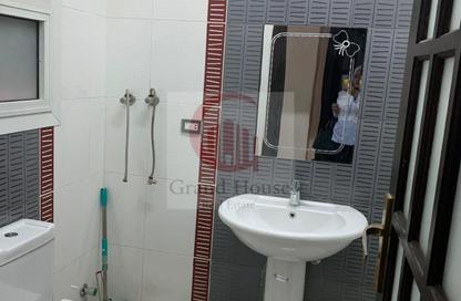 شقة - 3 - 2 للايجار في شارع دكتور ياسين عبد الغفار - المنطقة ج - حى جنوب الاكايمية - مدينة القاهرة الجديدة - القاهرة