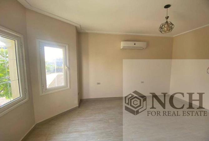 72450841 - Property Image 2