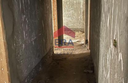 Shop - Studio - 2 for sale in Abou Bakr Al Sedeek St. - El Mearag City - Zahraa El Maadi - Hay El Maadi - Cairo