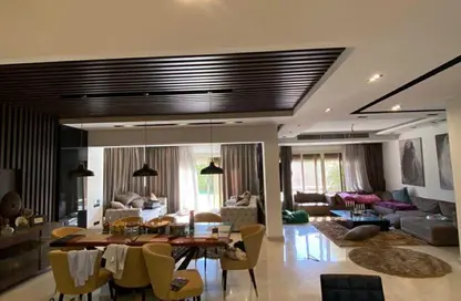 منزل مزدوج - 5 غرف نوم - 4 حمامات للايجار في ماونتن فيو تشيل اوت بارك - التوسعات الشمالية - مدينة 6 أكتوبر - الجيزة