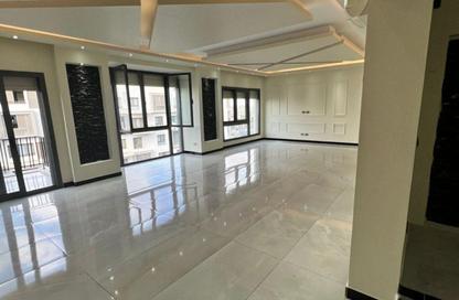 Duplex - 3 Bedrooms - 3 Bathrooms for rent in Eastown - 5th Settlement Compounds - The 5th Settlement - New Cairo City - Cairo