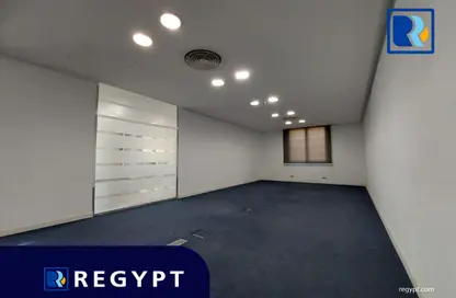 Full Floor - Studio - 3 Bathrooms for rent in Al Laselky St. - El Laselky - New Maadi - Hay El Maadi - Cairo