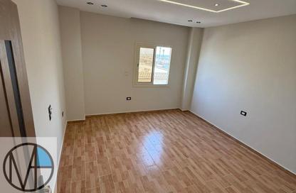 Apartment - 2 Bedrooms - 2 Bathrooms for sale in Al Gezira St. - South Investors Area - New Cairo City - Cairo
