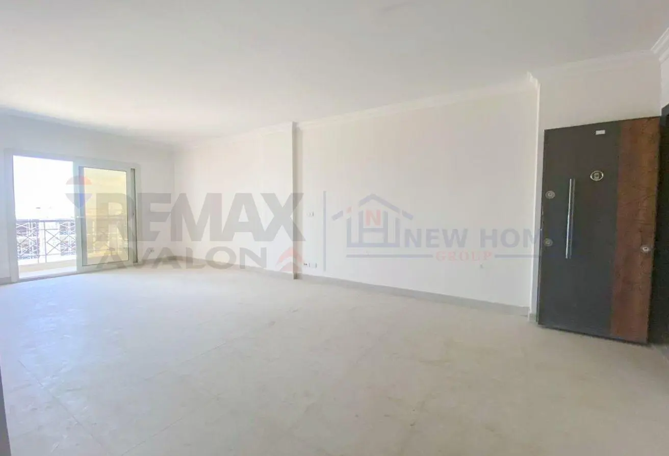 84775930 - Property Main Image