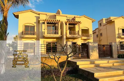 فيلا - 4 غرف نوم - 3 حمامات للبيع في مدينتي - القاهرة