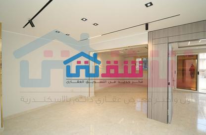 شقة - 3 - 1 للبيع في شارع إسكندر إبراهيم - ميامي - حي اول المنتزة - الاسكندرية شقة - 3 - 1 للبيع في شارع إسكندر إبراهيم - ميامي - حي اول المنتزة - الاسكندرية