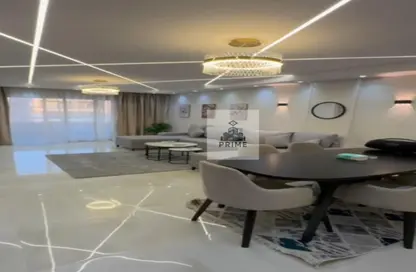 شقة - 3 غرف نوم - 2 حمامات للايجار في سكوير - كمبوندات التجمع الخامس - التجمع الخامس - مدينة القاهرة الجديدة - القاهرة