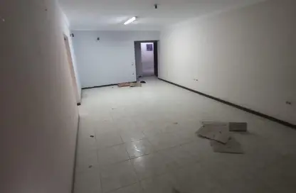 شقة - 3 غرف نوم - 2 حمامات للايجار في المعادي الجديدة - حي المعادي - القاهرة