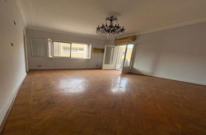 Apartment - 2 Bedrooms - 2 Bathrooms for rent in Hassan Assem St. - Zamalek - Cairo