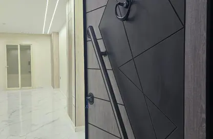 شقة - 3 غرف نوم - 2 حمامات للبيع في البوابة الرابعة - مينا - حدائق الاهرام - الجيزة