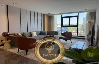 Apartment - 1 Bedroom - 2 Bathrooms for sale in Taj City - 5th Settlement Compounds - The 5th Settlement - New Cairo City - Cairo