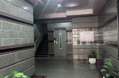 Apartment - 3 Bedrooms - 2 Bathrooms for sale in Al Sheikh Mohammed Al Nadi St. - 6th Zone - Nasr City - Cairo