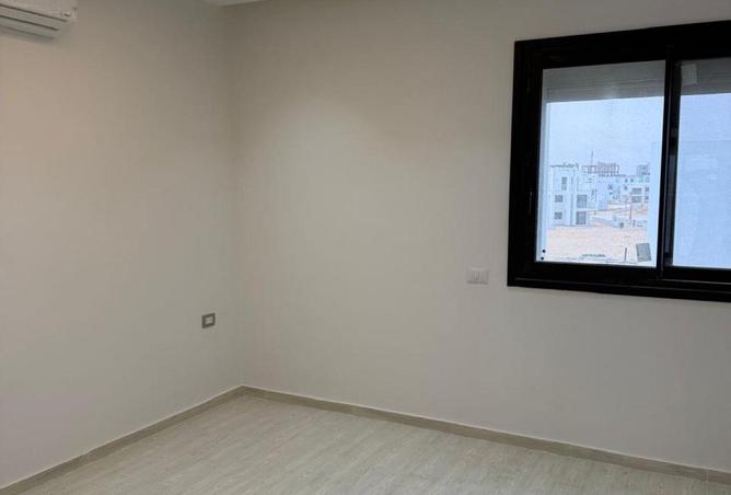 72718514 - Property Image 3