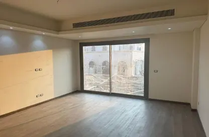 Apartment - 3 Bedrooms - 3 Bathrooms for sale in AlKarma Kay - Sheikh Zayed Compounds - Sheikh Zayed City - Giza