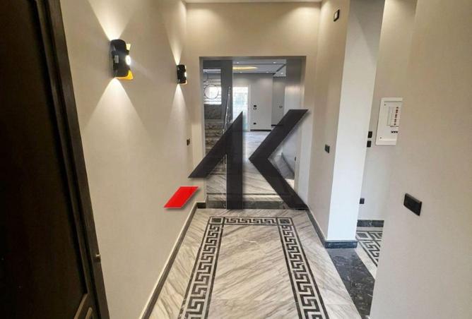 8700285 - Property Image 3