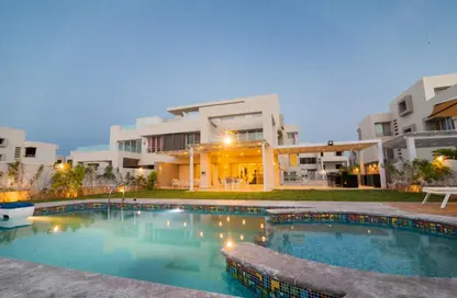 Chalet - 3 Bedrooms - 4 Bathrooms for rent in Hacienda Bay - Sidi Abdel Rahman - North Coast