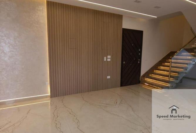 8600332 - Property Image 2