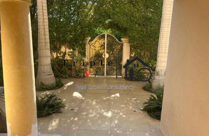 Twin House - 5 - 4 for rent in Greens - 6th District - Sheikh Zayed City - Giza