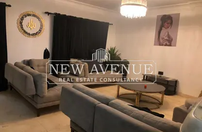 Duplex - 4 Bedrooms - 3 Bathrooms for sale in Doctor Yassin Abdel Ghaffar St. - Area C - Ganoob El Acadimia - New Cairo City - Cairo