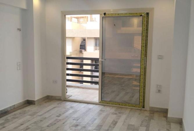 87514427 - Property Image 2