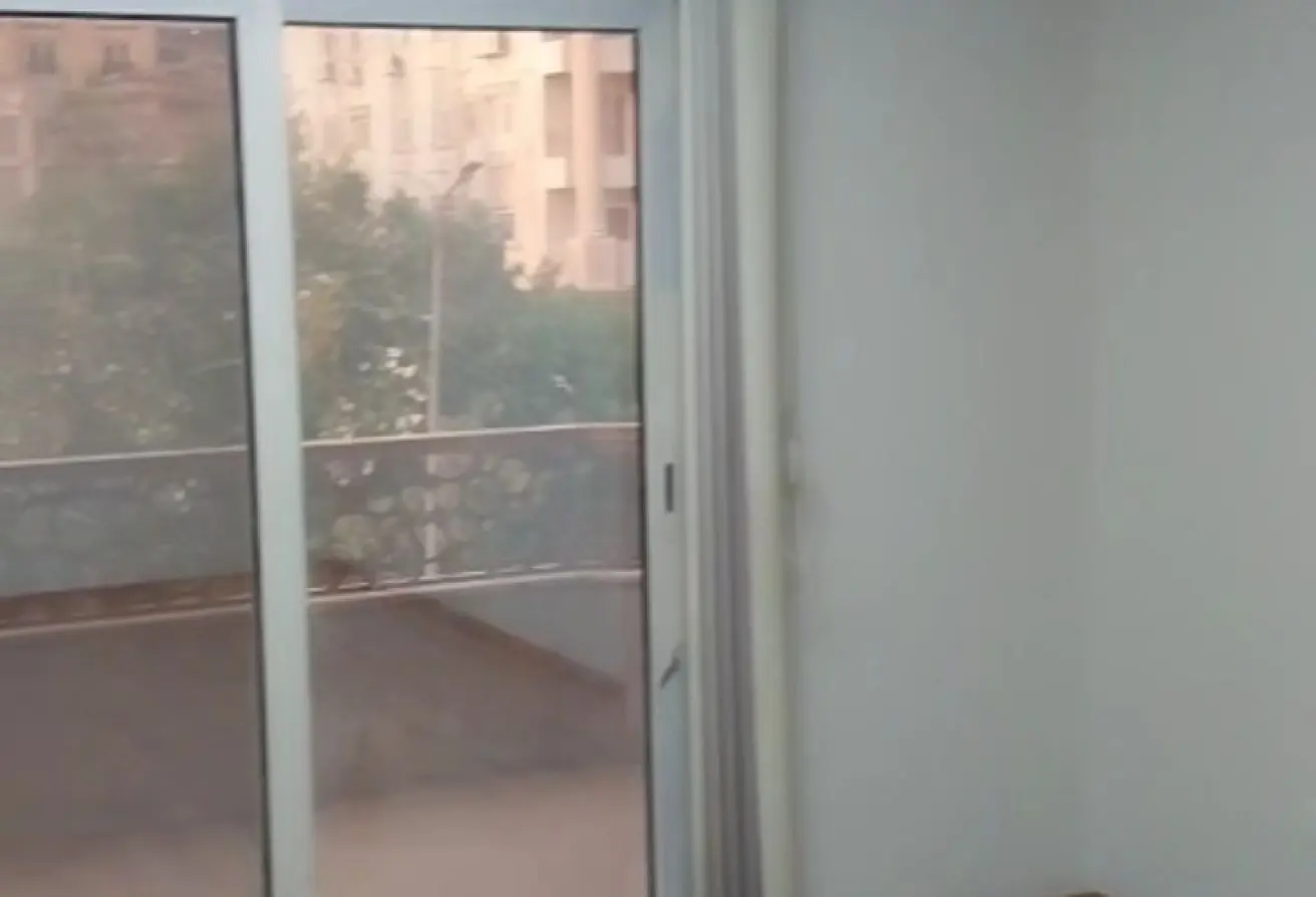 118305798 - Property Main Image