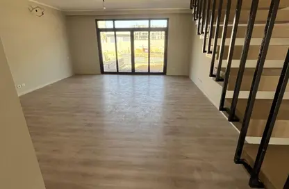 Villa - 4 Bedrooms - 5 Bathrooms for sale in The Estates - Sheikh Zayed Compounds - Sheikh Zayed City - Giza