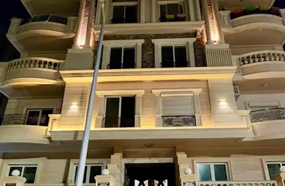 شقة - 4 غرف نوم - 3 حمامات للبيع في لومين هايتس - كمبوندات الشيخ زايد - الشيخ زايد - الجيزة