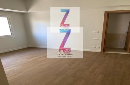 Apartment - 2 Bedrooms - 1 Bathroom for sale in Mivida - 5th Settlement Compounds - The 5th Settlement - New Cairo City - Cairo