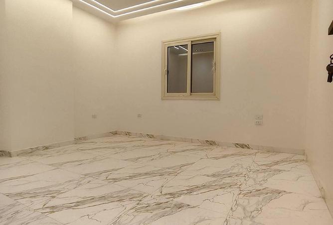 8544383 - Property Image 3