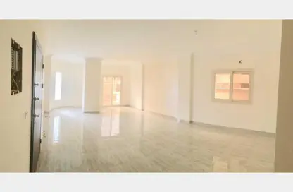 Apartment - 3 Bedrooms - 2 Bathrooms for rent in Al Narges 5 - Al Narges - New Cairo City - Cairo Apartment - 3 Bedrooms - 2 Bathrooms for rent in Al Narges 5 - Al Narges - New Cairo City - Cairo