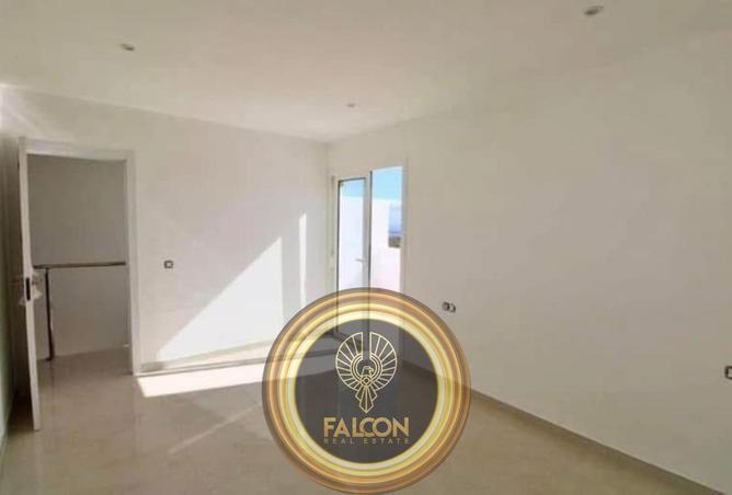 54498033 - صورة العقار 2